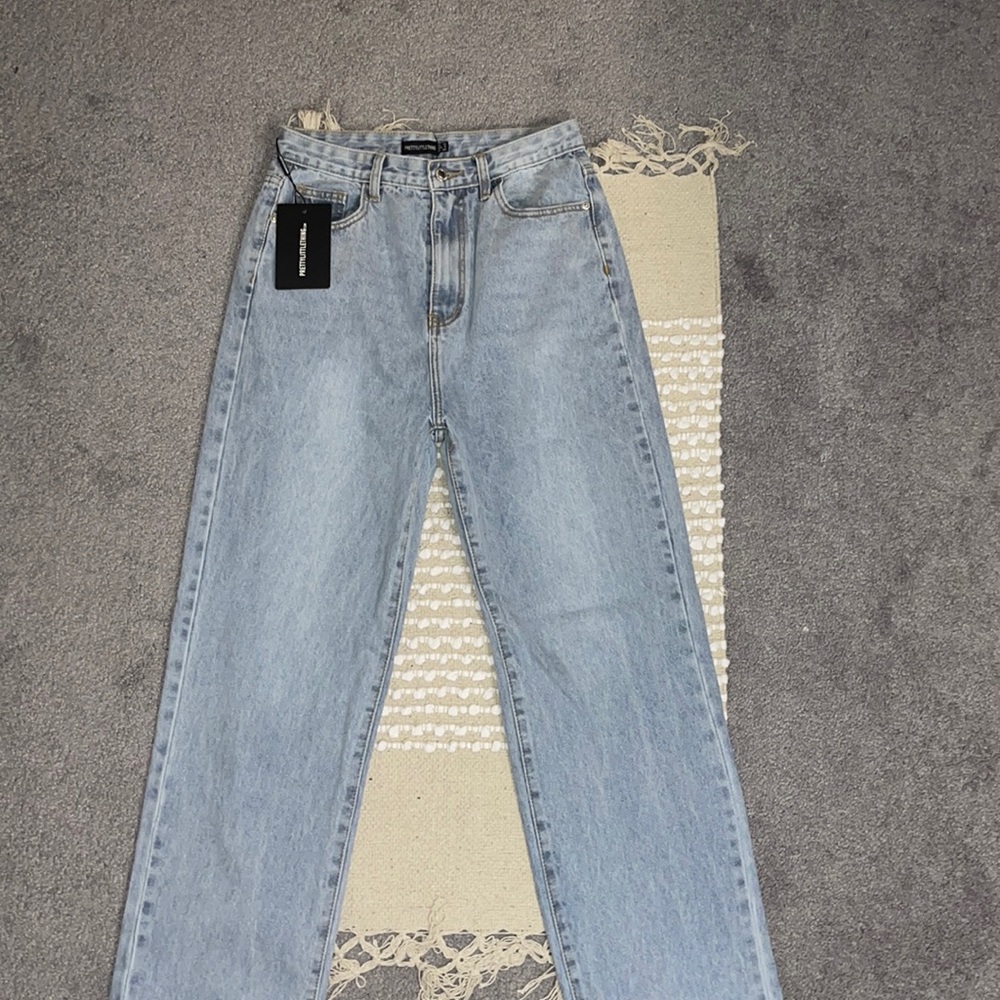 NEW PRETTY LITTLE THING JEANS (TALL)